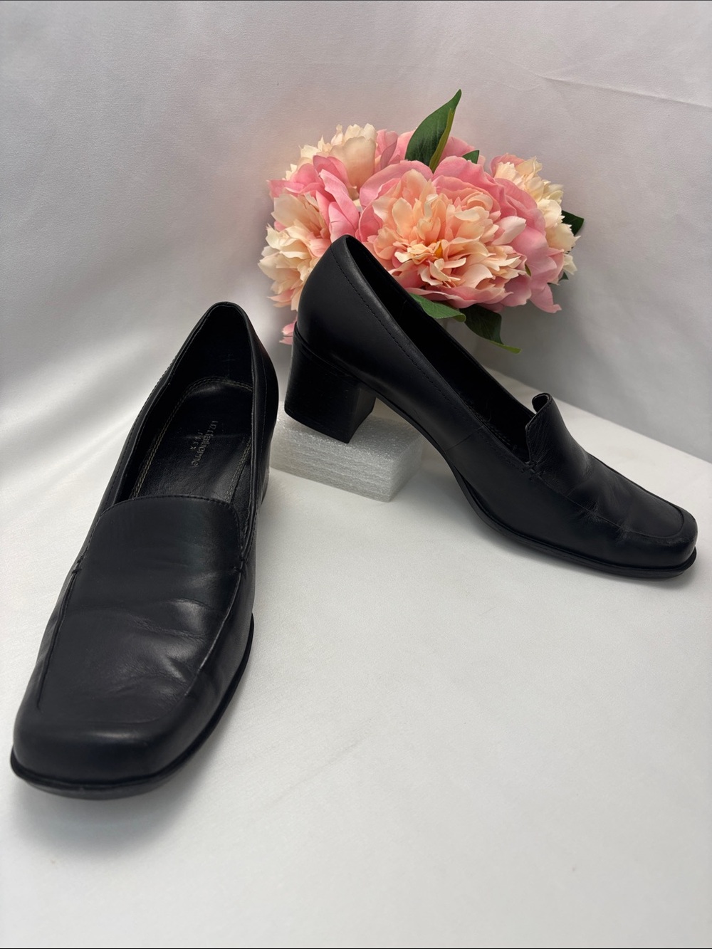 Liz Claiborne Classic Black Leather Block Heel Loafer - Women 10‎ #415